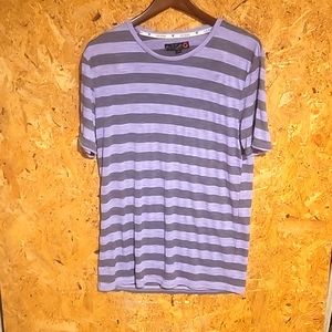 Guess T-shirt size L